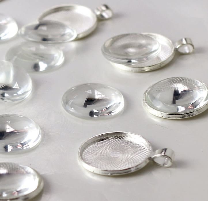 6 Pendant Bezel Tray Sets - Matching Clear Glass Cabochon - Round - Silver - Lead Nickel Free