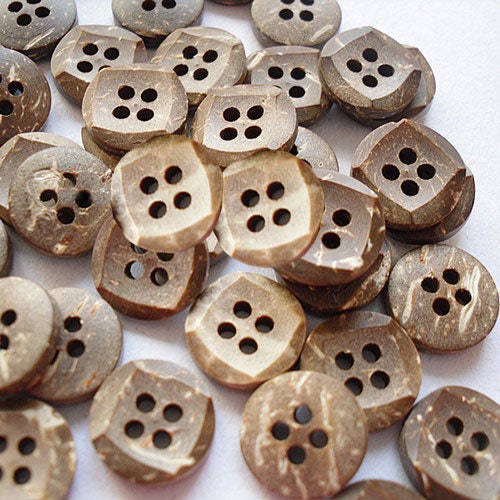 Small Carved Coconut Shell Wooden Buttons - 11mm - 4 Hole - Wood Buttons - Recycled Coconut Wood (YYQ)