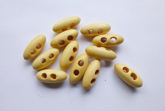 6 Toggle Wooden Buttons - Light Natural Finish - 21mm X 8mm7/8'' X 3/8'')