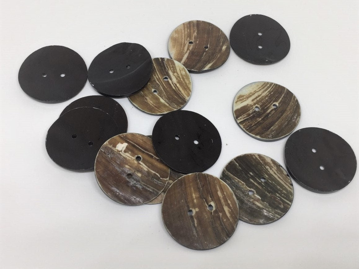 Extra large shell buttons - freshwater shell buttons - 2 inch - 5cm - freshwater shell buttons (shel-s238)