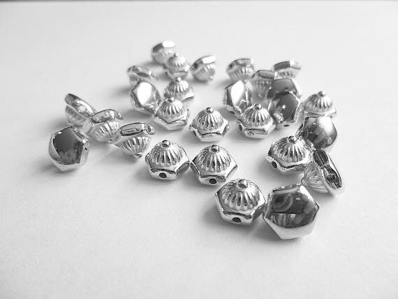 100 Silver Rivet Stud Spikes - 8mm - Sew on - Glue on - Acrylic - Rivets Studs Spike