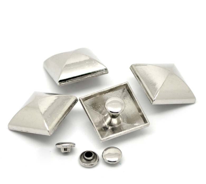 5 Silver Large Square Stud Rivets Spikes - 18mm x 18mm (3/4" x 3/4") - Metal - Rivets Studs Spike (B21186)