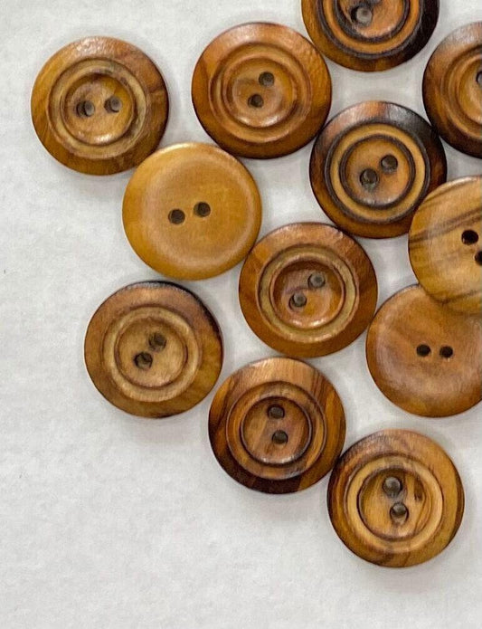 10 Wooden Buttons / Olive Wood / Made In Italy / 20mm / Burnt Finish / Classic Round / 2 Hole(butt-olive-20mm-fire-p)